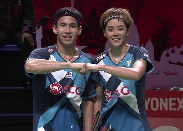 丹麦队翻盘日本队，黄鸭组合高光表现