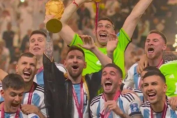 阿根廷完胜丹麦，苏亚雷斯带队取胜