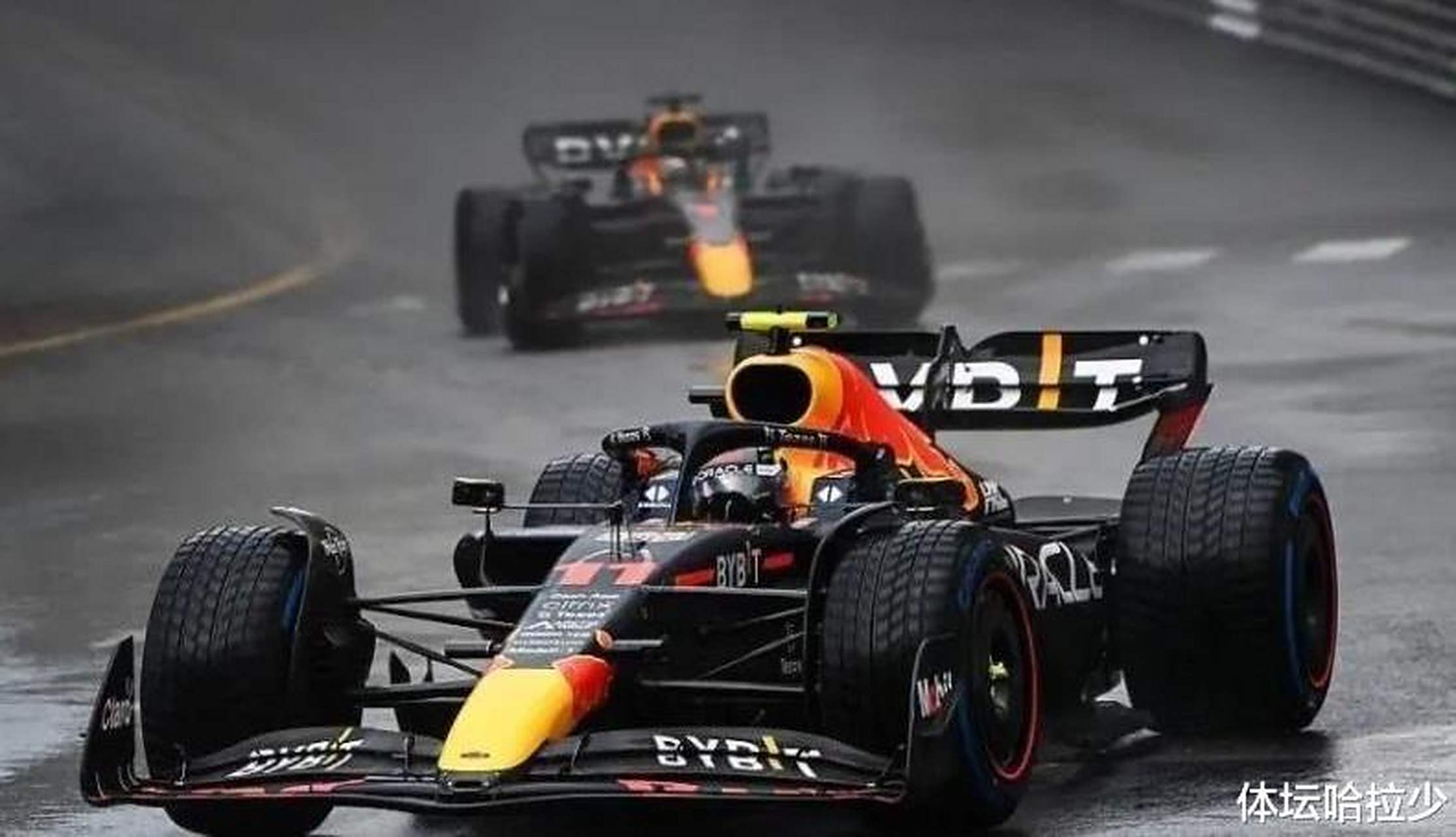 雷诺车队横扫红牛车队，维斯塔潘点燃赛场