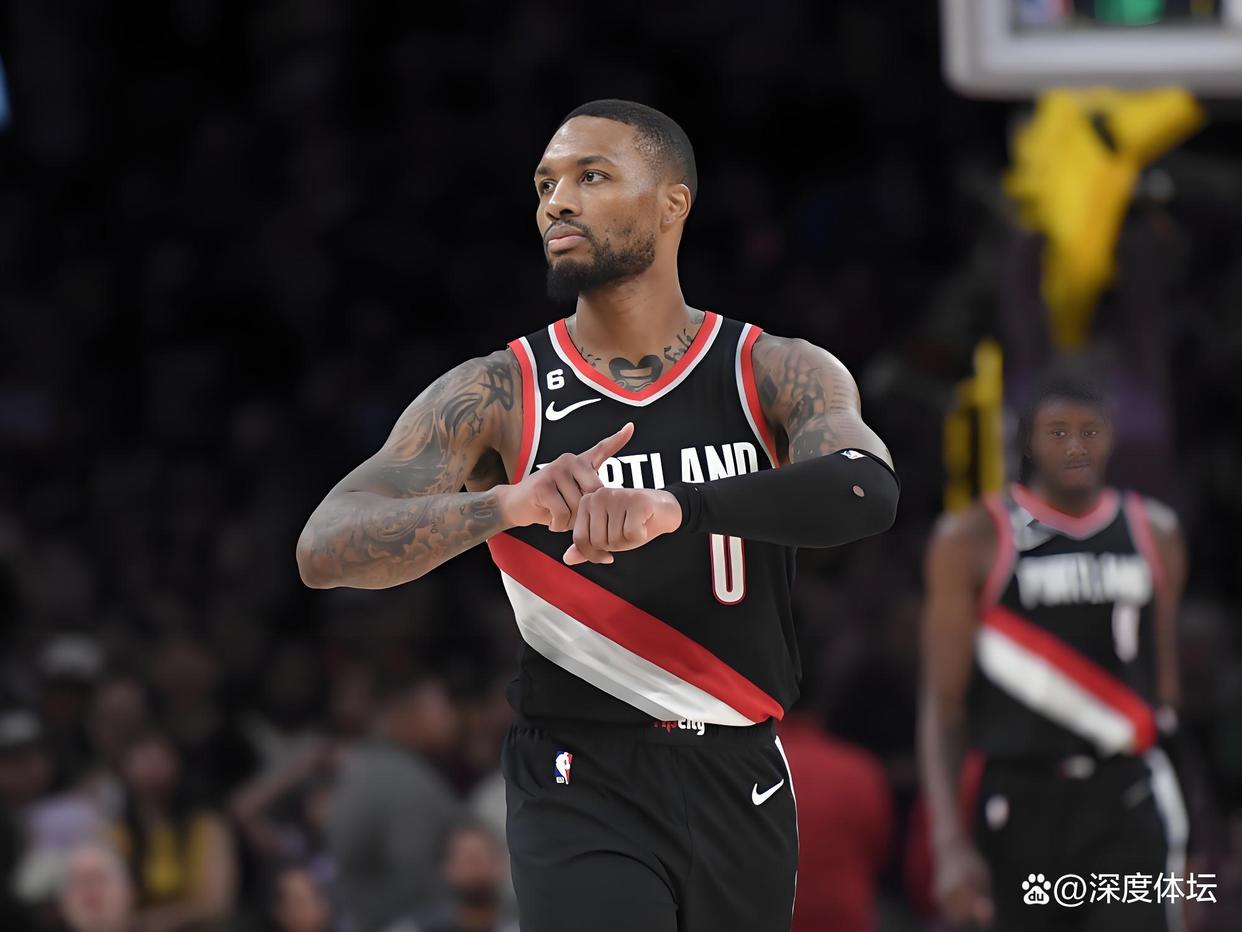 雄鹿横扫篮网,利拉德扛起全队 雄鹿横扫篮网,利拉德扛起全队