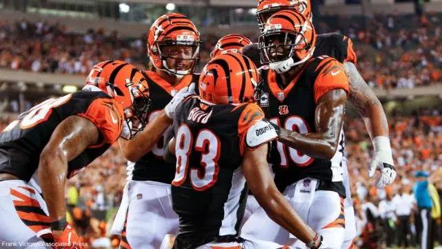 红牛二队险胜梅赛德斯，皮亚斯特里状态火热