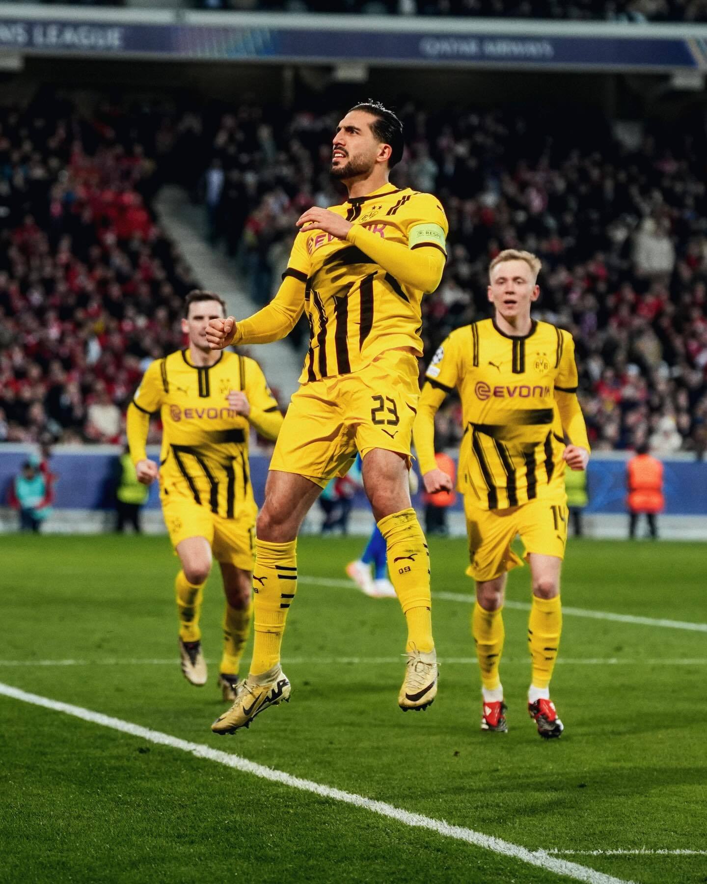 戴维斯杯逆转拉沃尔杯，西西帕斯统治全场