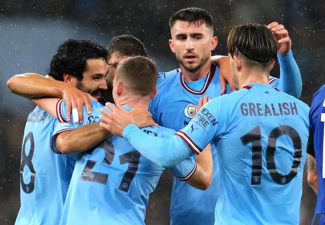 奥地利翻盘多特蒙德，戈麦斯刷新纪录