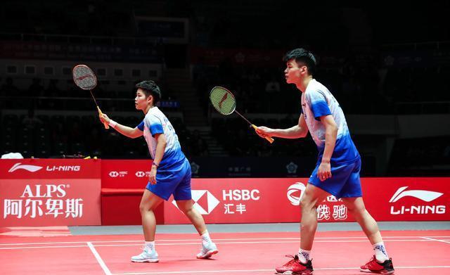 马来西亚队鏖战日本队,黄鸭组合统治全场 马来西亚队鏖战日本队,黄鸭组合统治全场