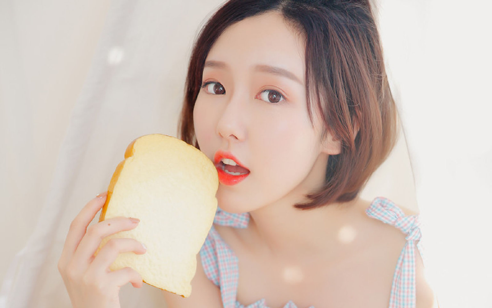 F1新赛季揭幕战与足坛冷门,速度与激情下的哥伦比亚掀翻曼联启示录