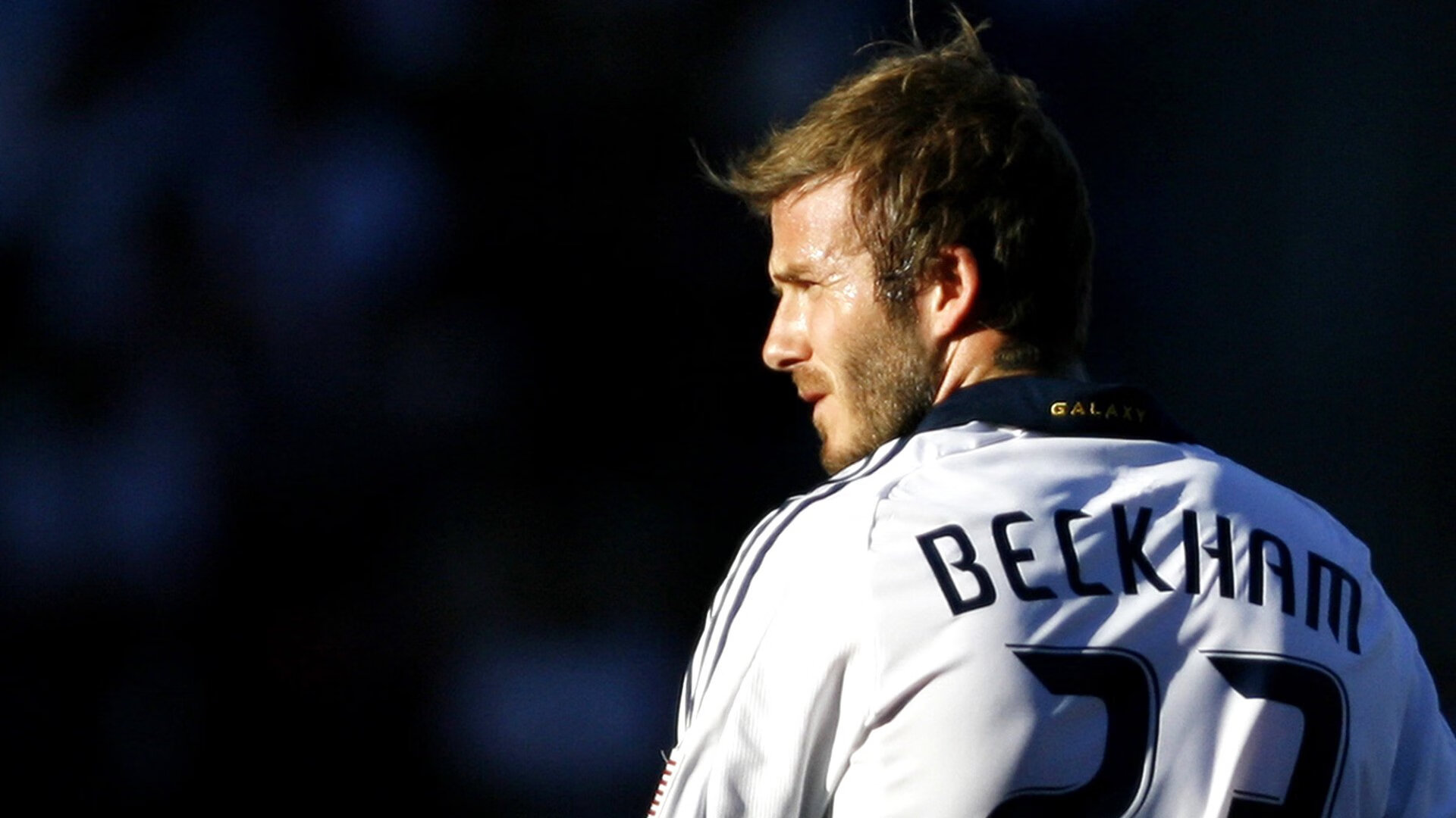 从卡迪夫到卡塔尔，当威尔士的坚韧遇见弗拉霍维奇的火焰—2026世界杯史诗之夜